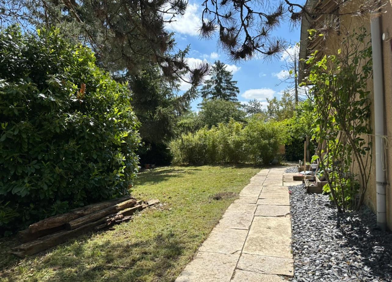 Le Du Chateau Mouton Holiday home Chatenoy-le-Royal
